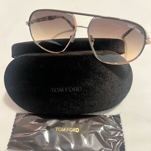Tom Ford Maxwell sunglasses